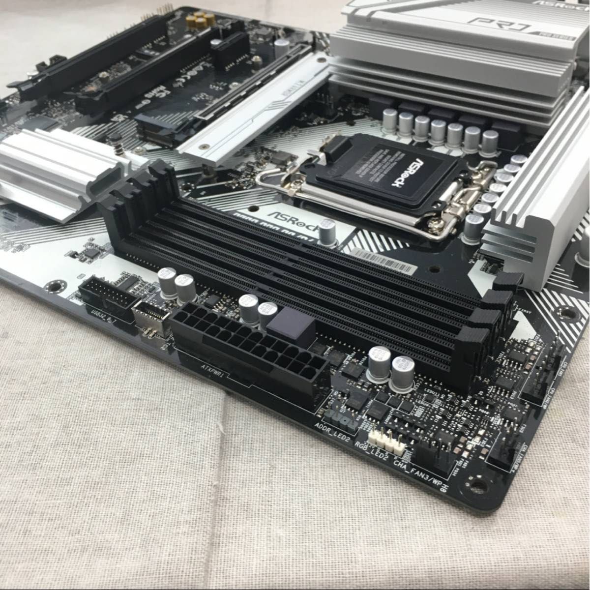 ASRock マザーボード B760 Pro RS/D4 Intel 第12・13世代 CPU ASRock マザーボード B760 Pro RS/D4 Intel 第12・13世代 CPU