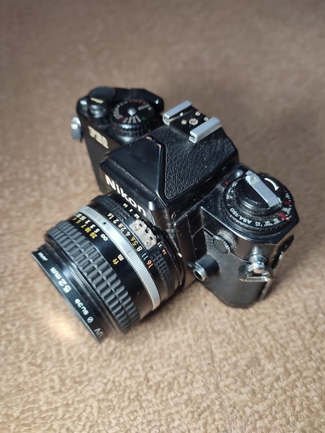 Nikon FE2 ブラック AI NIKKOR 50mm F1.4 ニコン フィルムカメラ 標準単焦点レンズ　おまけつき_画像7