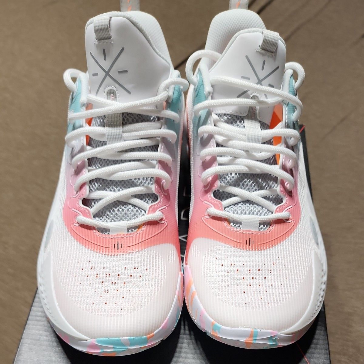 ほぼ新品】リーニン Wade 808 3 27cm ウェイド LI-NING|Yahoo ほぼ新品】リーニン Wade 808 3 27cm ウェイド LI-NING|Yahoo
