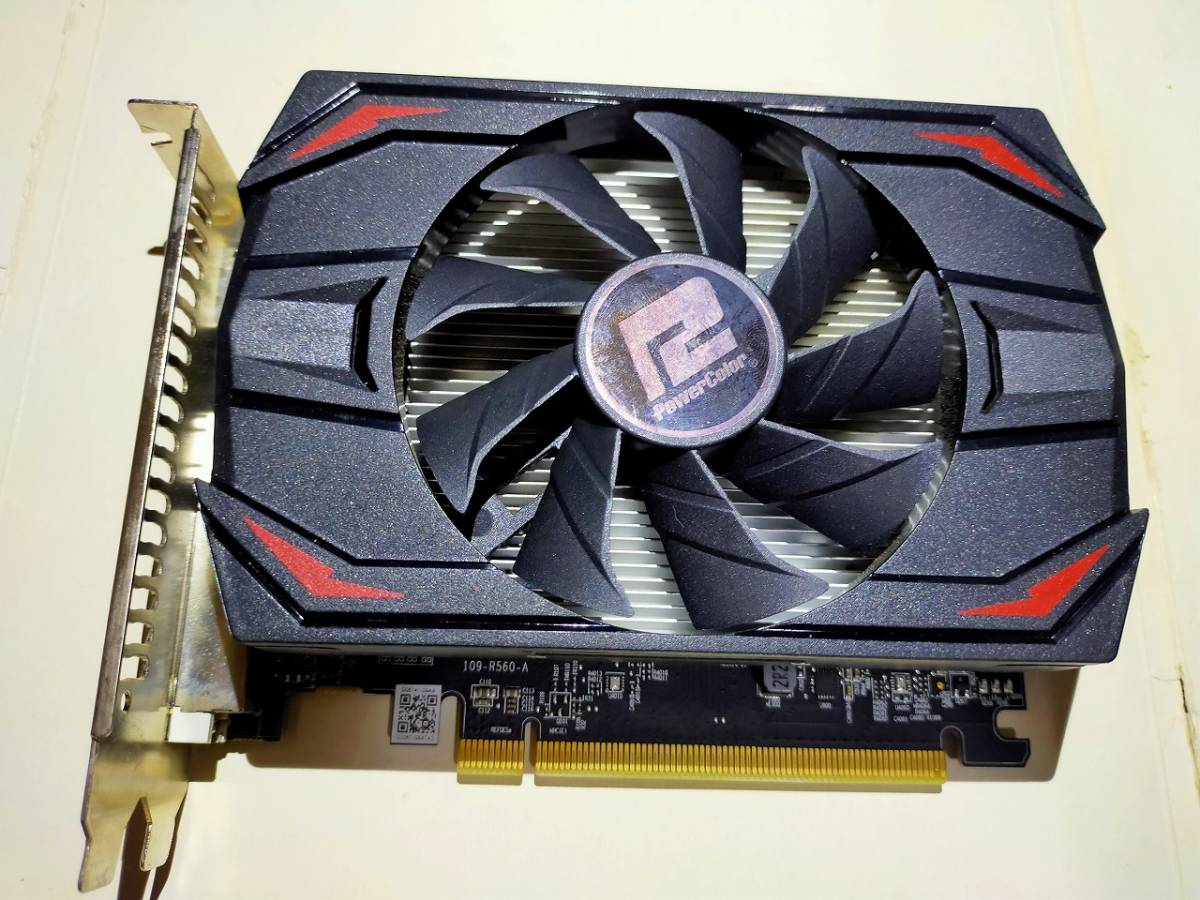 POWERCOLOR　　Radeon　　RX 550　　GDDR5　　4GB　　補助電源不要　　ショートタイプ　　送料無料_画像1