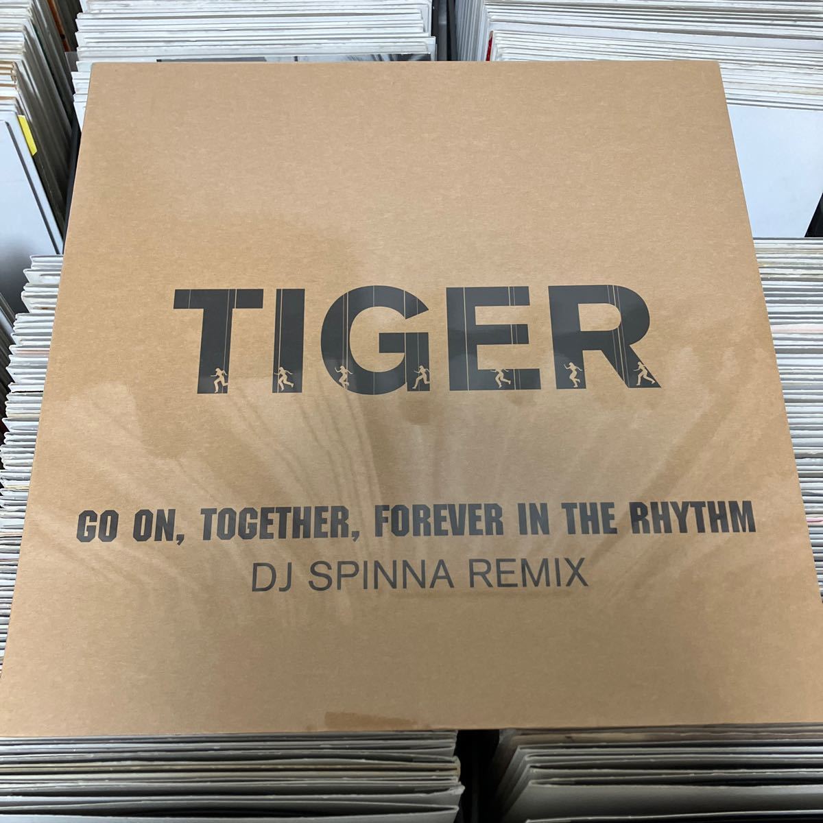 未開封tiger-go on,together,forever in the rhythm_画像1