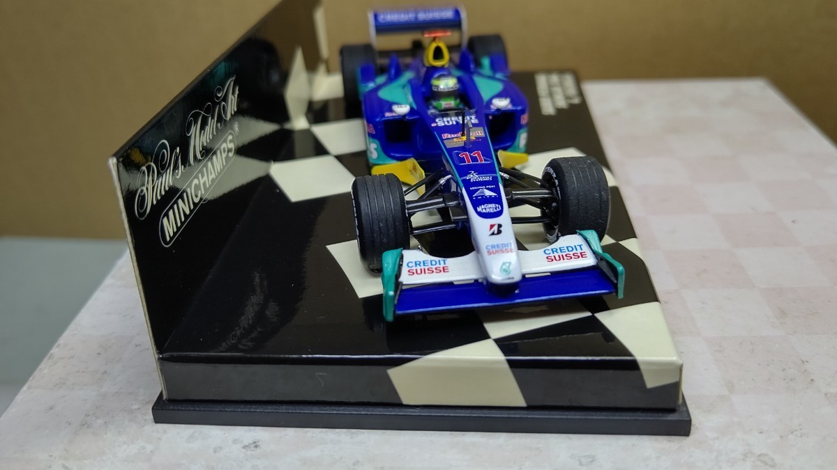 スケール 1/43 SAUBER PETRONAS SHOWCAR 2004年 ！世界のレーシングカー！ MINICHAMPS_画像2