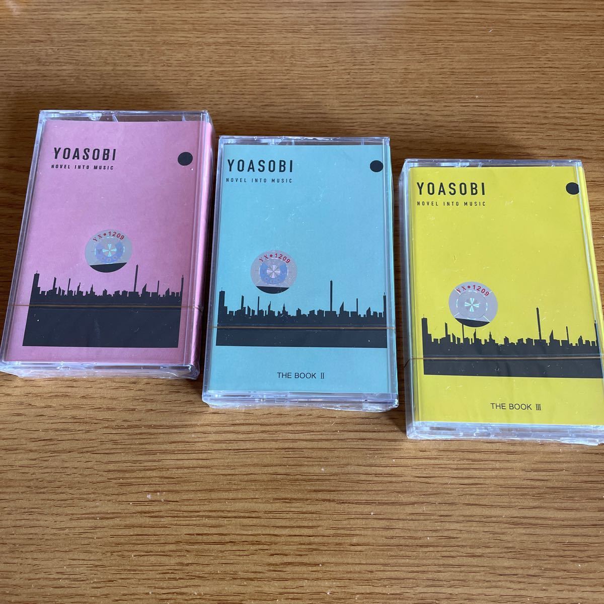 YOASOBI カセットテープ THE BOOK 1 2 3 入手困難品 新品未開封 YOASOBI カセットテープ THE BOOK 1 2 3 入手困難品 新品未開封