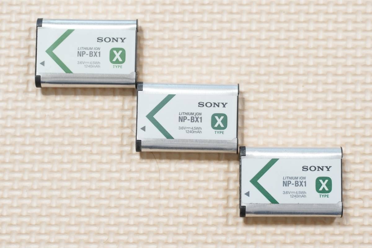 SONY ソニー リチャージャブル バッテリーパック　NP-BX1 HX系 RX1系 RX100系 WX系など 中古品 3個セット4_画像1