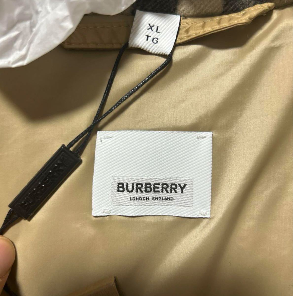 バーバリー BURBERRY ダウンジャケット_画像2