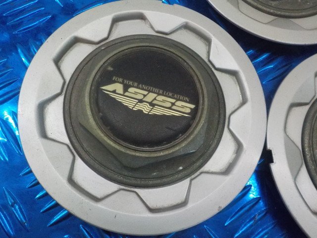 D257●〇★中古　ASISS　センターキャップ3枚　直径約15㎝　5-7/24（う）_画像4