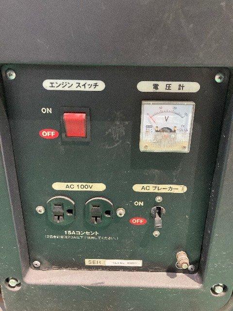 【1円スタート！】ワキタ MEIHO エンジン式発電機 60Hz HPG2500-6 100V 動作良好_画像4