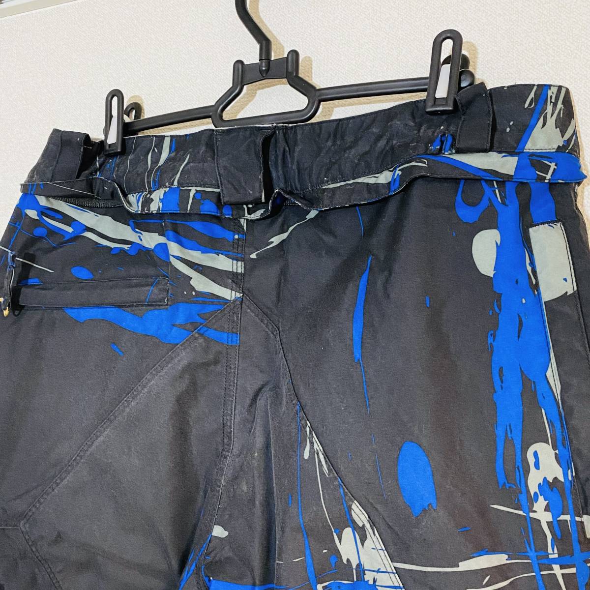 【中古】VOLCOM NIMBUS TONE PANT 迷彩 スノーボード パンツ メンズ M スノボ ウェア CAMO ブルー ブラック ボルコム スキー カーゴパンツ_画像4