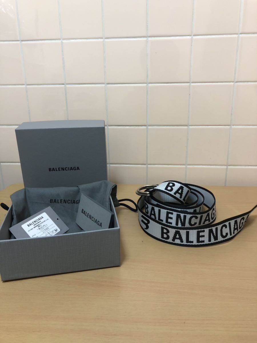 BALENCIAGA バレンシアガ ベルト D RING BELT 703137 ホワイト　FK