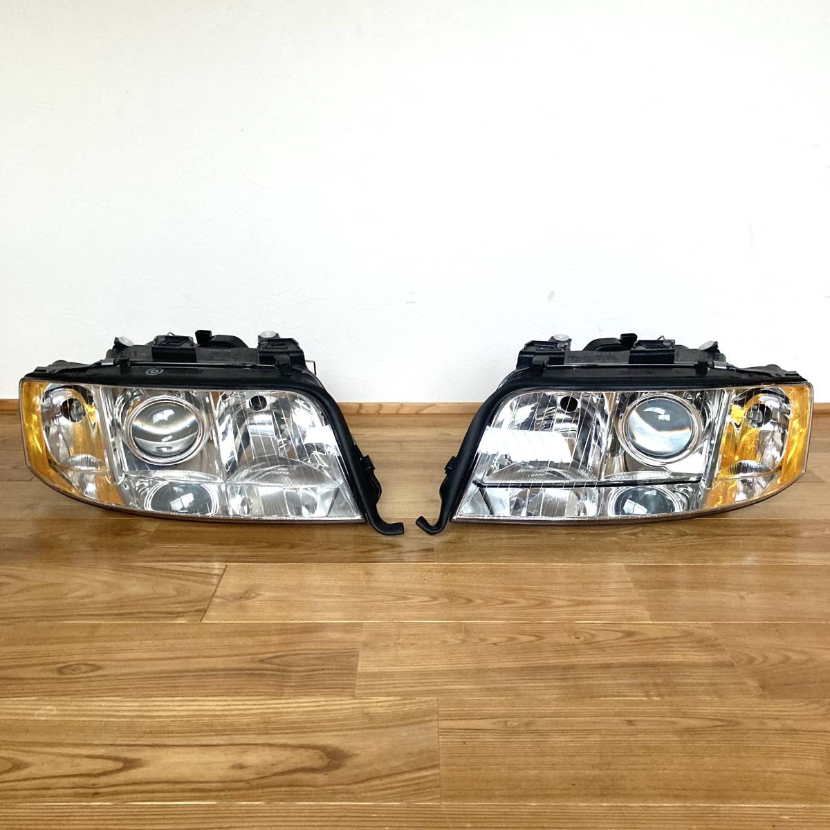  unused DEPO AUDI Audi A6 02-04 year head light left right set 341-1115L-US