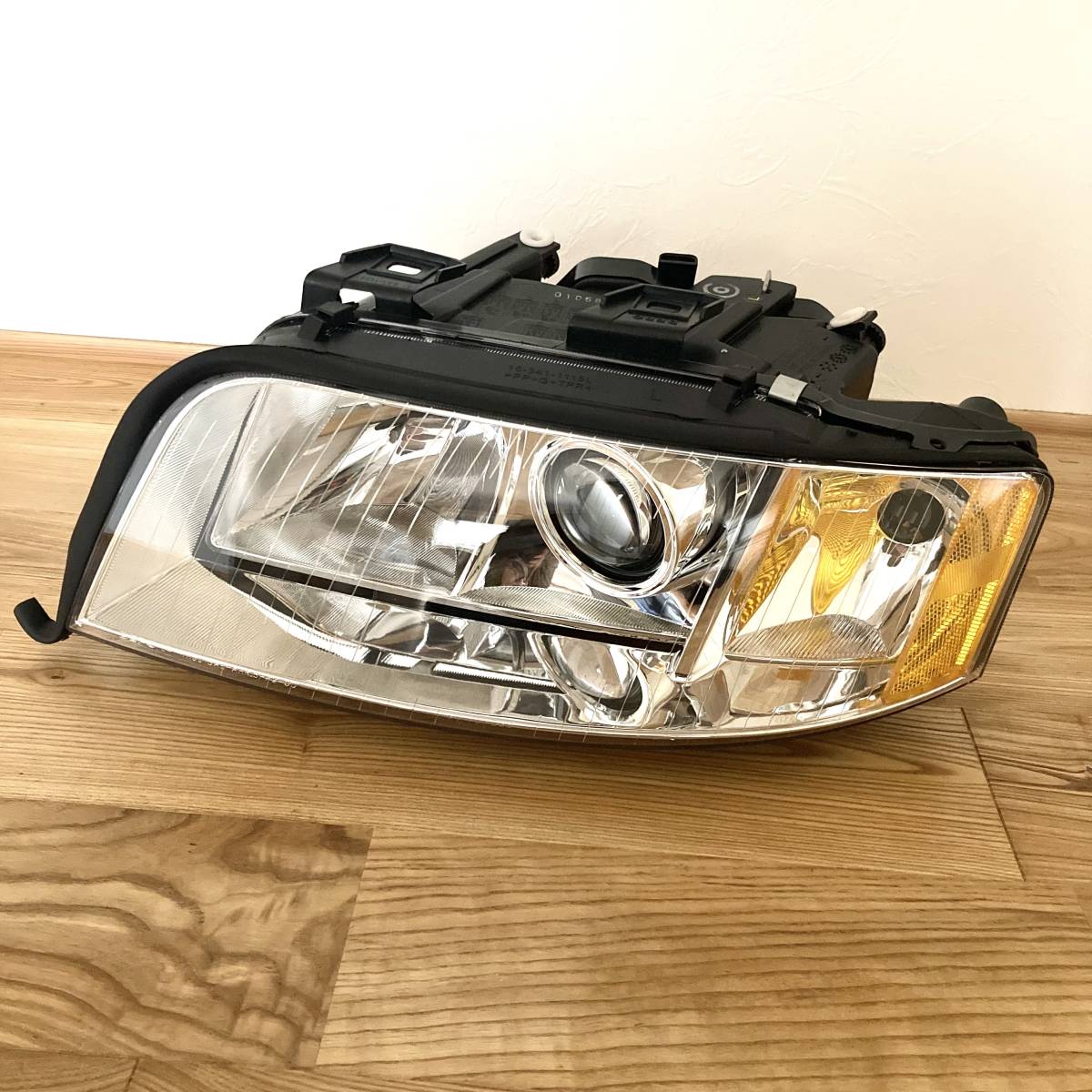  unused DEPO AUDI Audi A6 02-04 year head light left right set 341-1115L-US