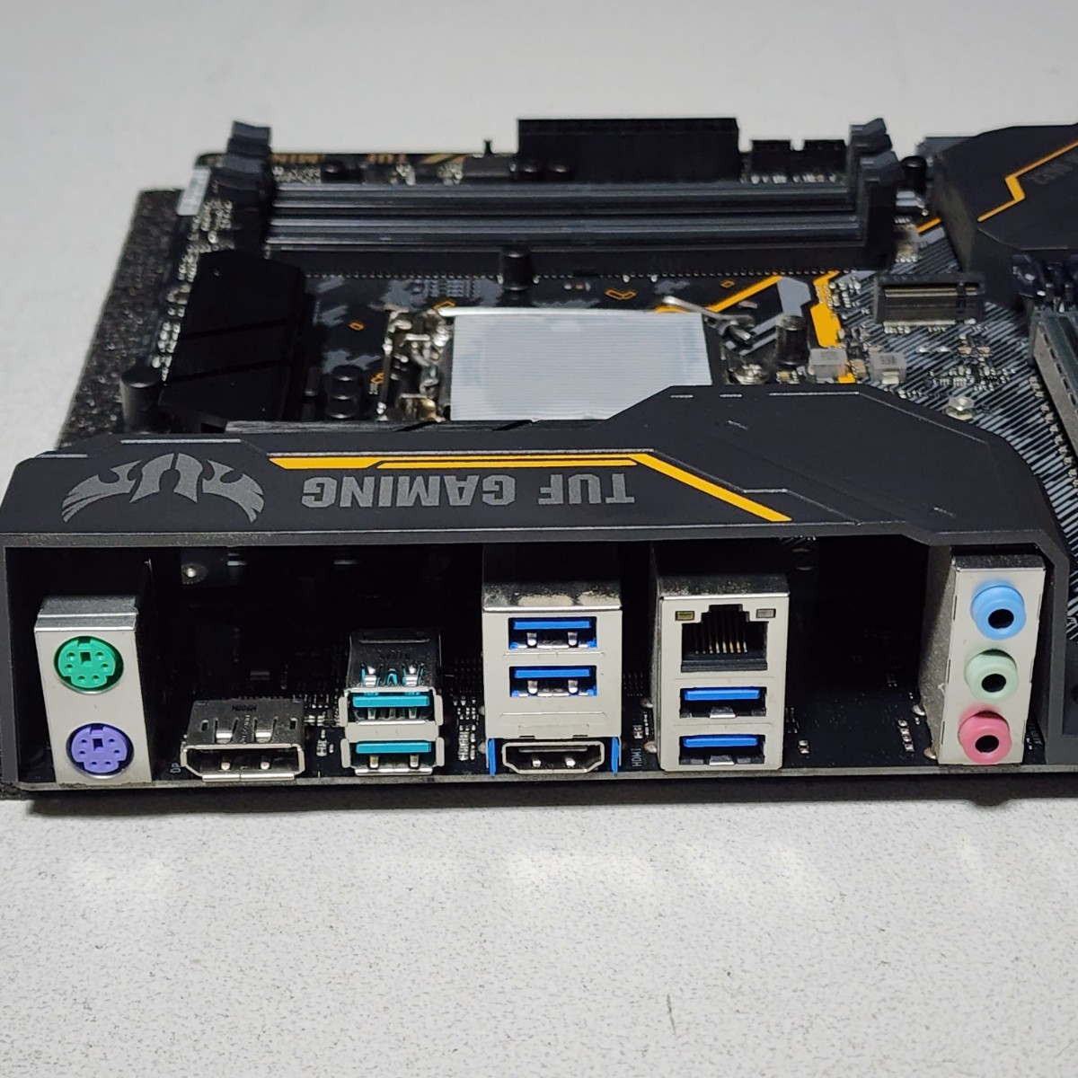 ASUS TUF Z390-PLUS GAMING IOパネル付属 LGA1151 ATX ASUS TUF Z390-PLUS GAMING IOパネル付属 LGA1151 ATX