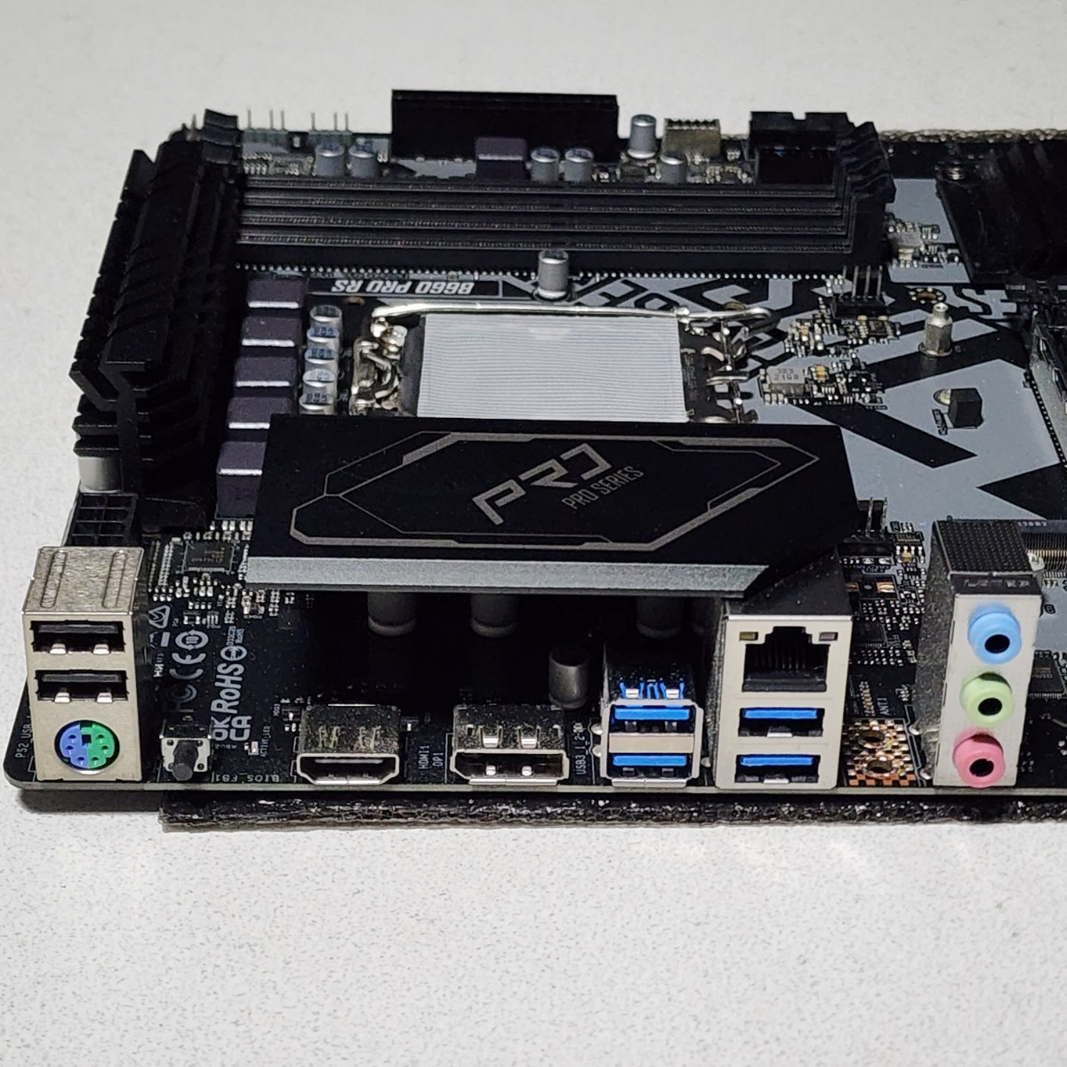 ASRock B660 Pro RS IOパネル付属 LGA1700 ATXマザーボード 第12 ASRock B660 Pro RS IOパネル付属 LGA1700 ATXマザーボード 第12