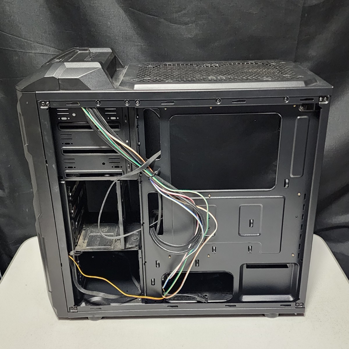 ENERMAX COENUS (ECA3290B) ミドルタワー型PCケース(ATX) DVD ENERMAX COENUS (ECA3290B) ミドルタワー型PCケース(ATX) DVD