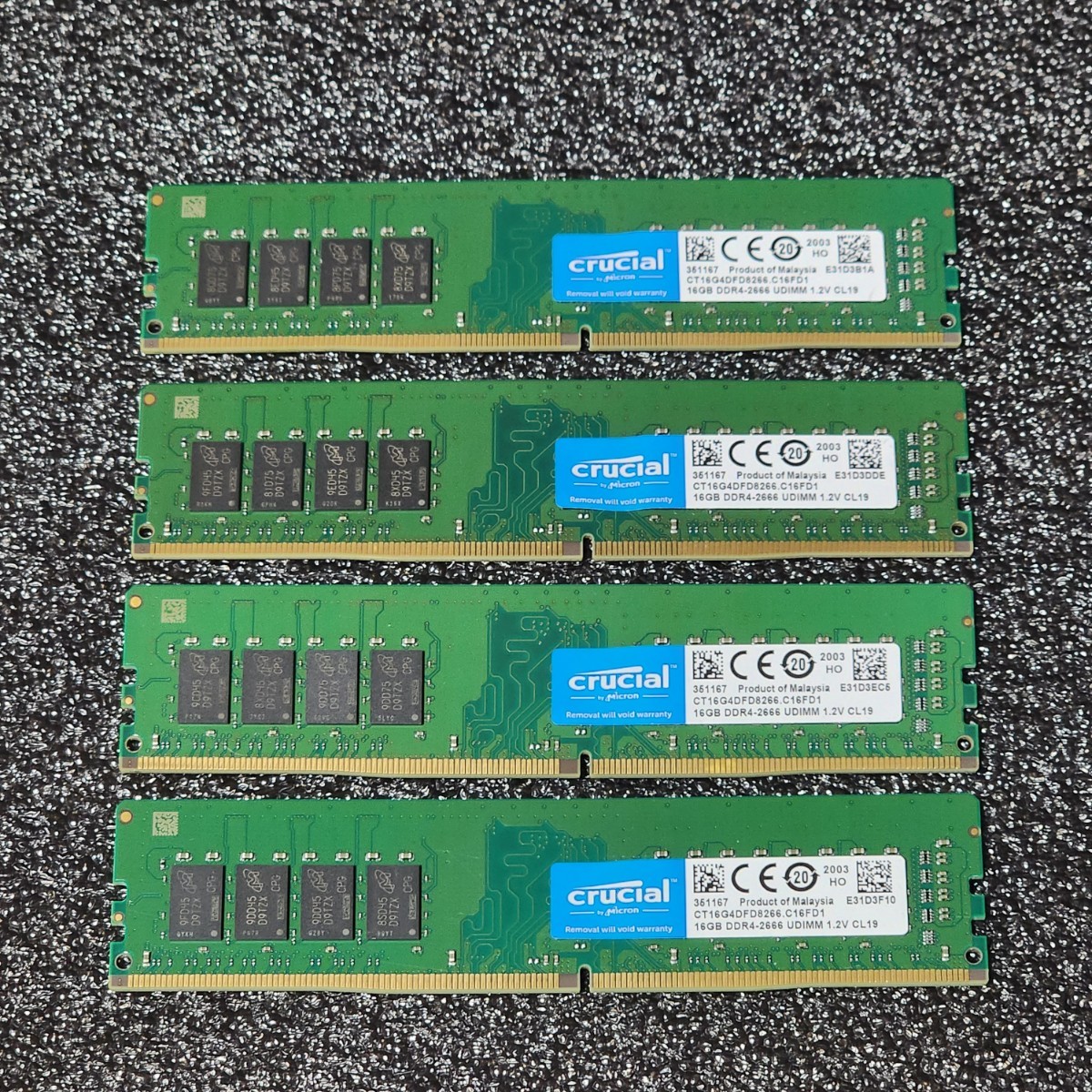 CRUCIAL DDR4-2666MHz 64GB (16GB×4枚キット) CT16G4DFD8266.C16FD1 動作確認済み デスクトップ用 PCメモリ _画像1