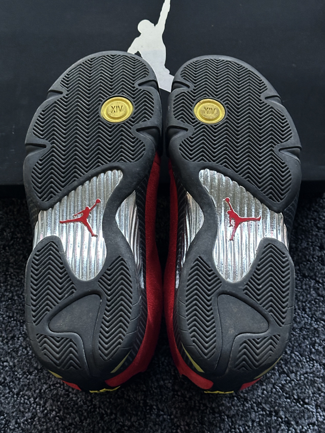  Nike air Jordan 14 retro CHALLENGE RED FERRARI *NIKE AIR JORDAN 14 RETRO FERRARI 654459-670* size US 12*30cm