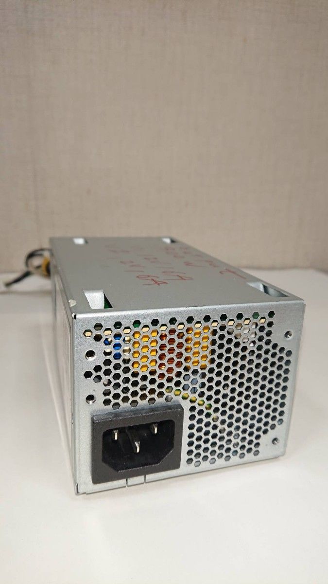 縦型PC用電源 メーカー LITEON
