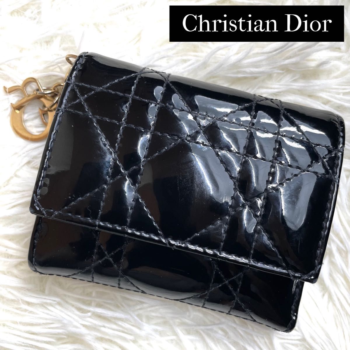 極美品 / Dior クリスチャンディオール パテントレザーロータスウォレット 三つ折り財布 カナージュライン レザー ブラック