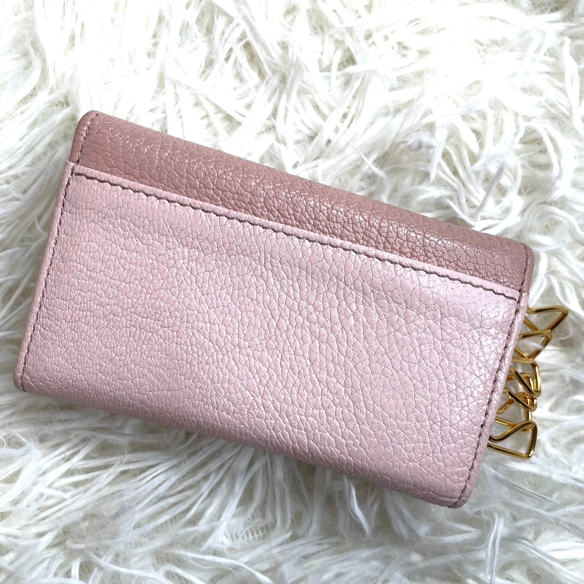 人気品 / miu miu ミュウミュウ マドラスフィオッコキーケース 6 人気品 / miu miu ミュウミュウ マドラスフィオッコキーケース 6