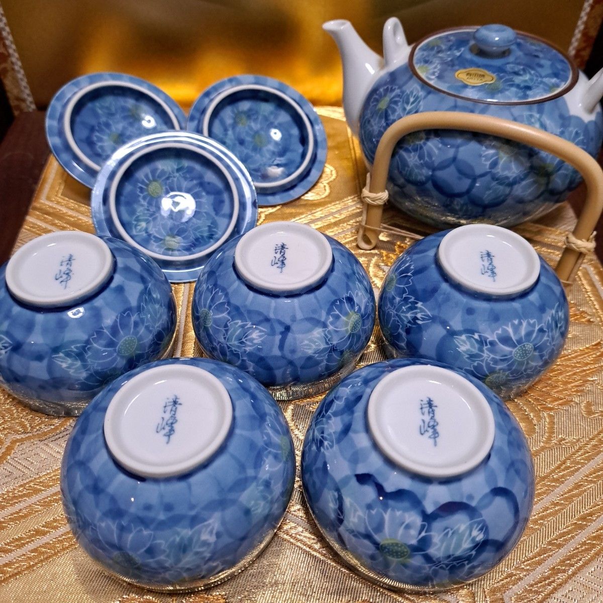 有田焼 茶器揃 湯飲み 茶器セット 蓋付 湯呑み 新品 未使用 染付 有田焼 茶器揃 湯飲み 茶器セット 蓋付 湯呑み 新品 未使用 染付