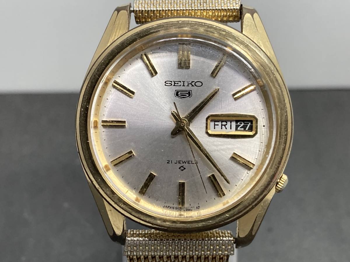 １円～稼働品・ SEIKO 5/セイコー 5　ゴールドカラー　6119-8020 自動巻き メンズ腕時計 【YB-05001】_画像2