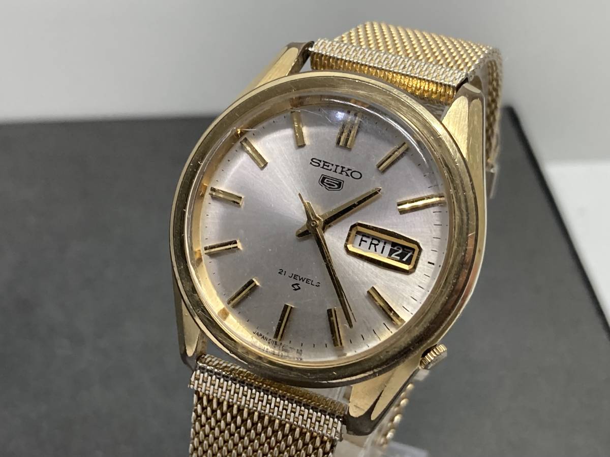 １円～稼働品・ SEIKO 5/セイコー 5　ゴールドカラー　6119-8020 自動巻き メンズ腕時計 【YB-05001】_画像1