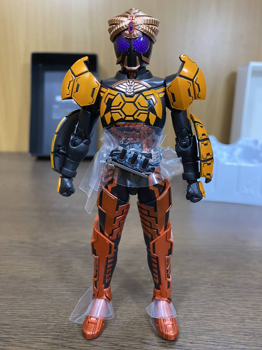 30) S.H.Figuarts (真骨彫製法) 仮面ライダーオーズ ブラカワニ コンボ_画像3