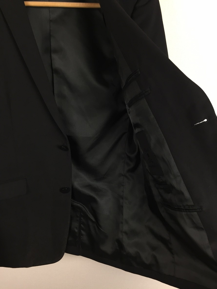 美品 ロエン×セマンティックデザイン セットアップスーツ ブラック光沢 サイズA5 返品可能 送料無料_画像5