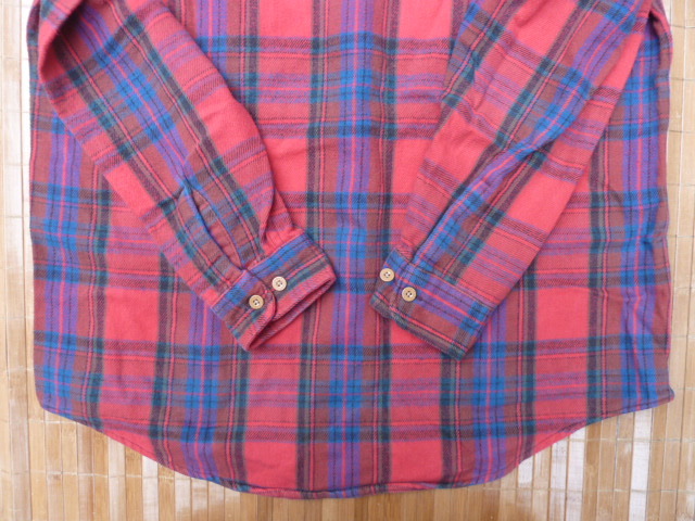 USED MADE IN USA 80's BIG MAC LARGE REGULAR 16-16 1/2 NECK レッド/ブルー_バック 裾・袖先 