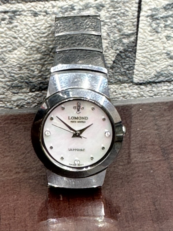  LOMOND ルモンド LM-39289 SAPPHIRE シェル文字盤 ３針 クォーツ レディース 腕時計_画像1