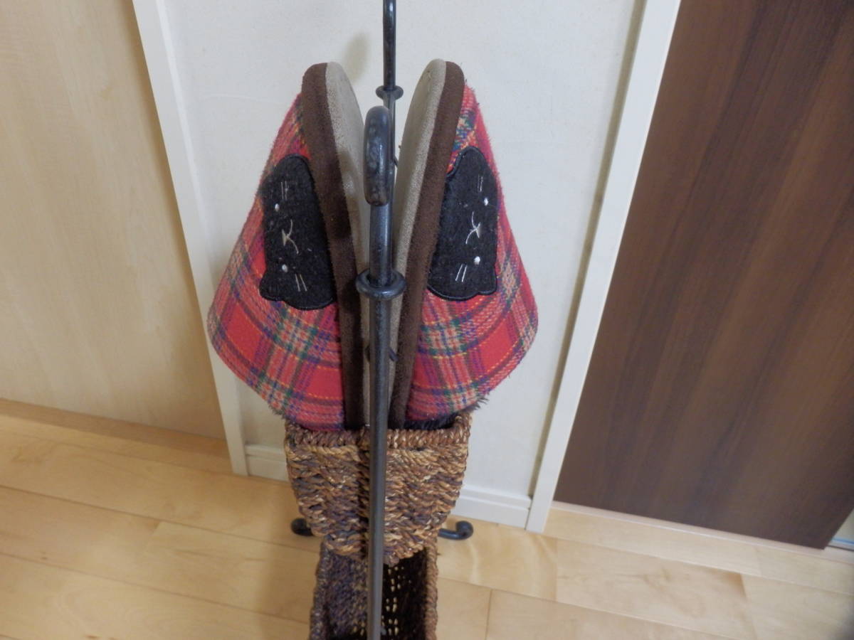  slippers rack iron . wistaria? braided . stylish 4 pair slippers establish retro modern 