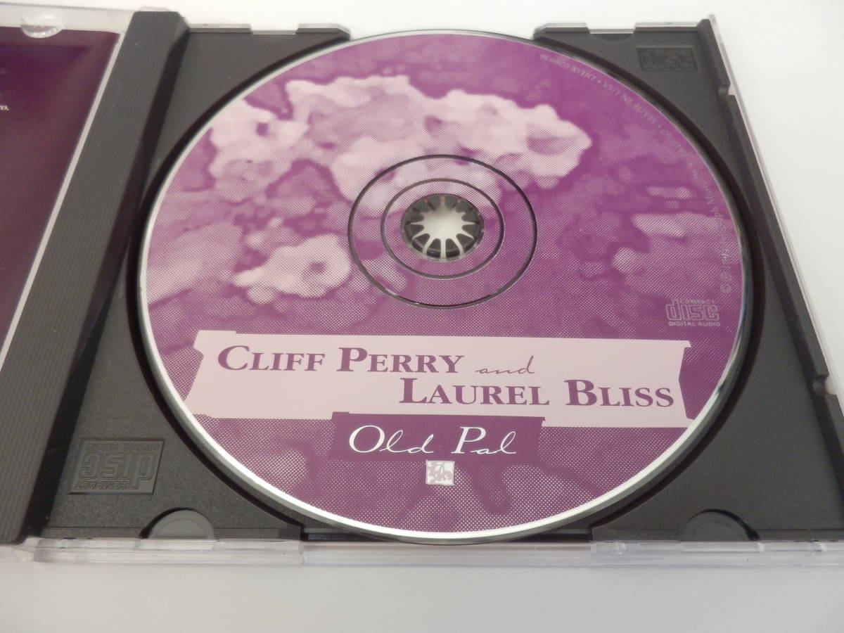 CD/US: フォーク-ブルーグラス/Cliff Perry & Laurel Bliss - Old Pal/Anchored In Love:Cliff Perry/Over The Garden Wall:Cliff Perry_画像3