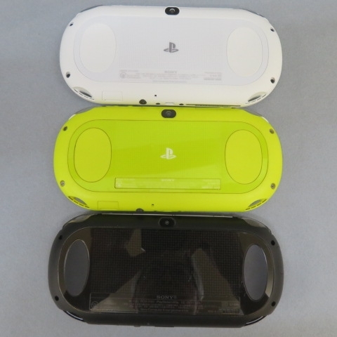 P241★SONY　PS Vita PCH-1100/2000　本体のみ　計3台◎ジャンク 1/17★A_画像4