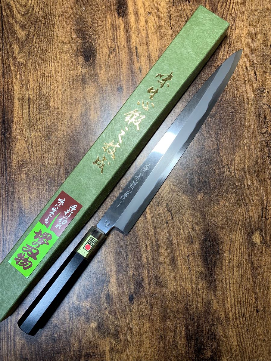 堺打刃物 身近 祥太郎作 刺身 柳刃 包丁 9寸 白二鋼 黒檀 堺打刃物 身近 祥太郎作 刺身 柳刃 包丁 9寸 白二鋼 黒檀
