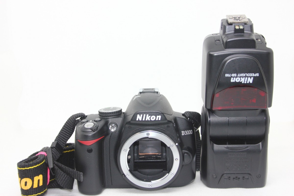 Nikon デジタル一眼レフカメラ D3000 スピードライト SB-700 ストロボセット #0093-780_画像1