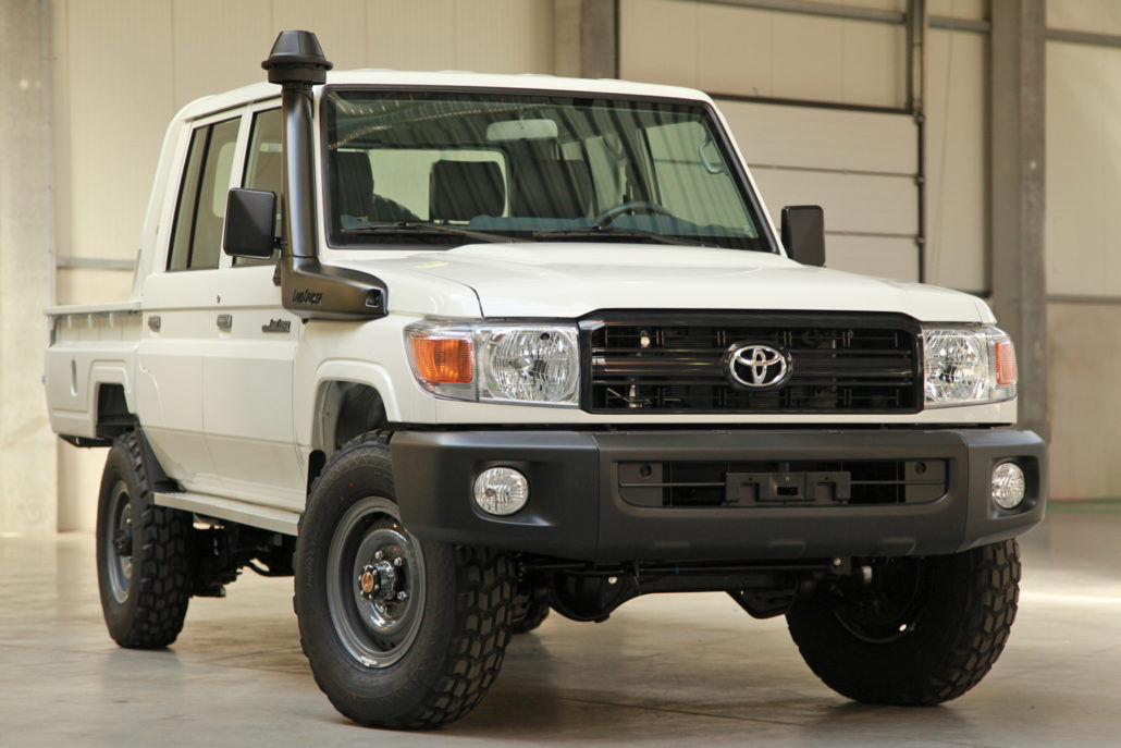 【トヨタ純正品】ランクル 70 シュノーケル 再販 海外 輸出 GRJ 76 79 バン ピックアップ SNORKEL LANDCRUISER ランドクルーザー 送料無料_画像3