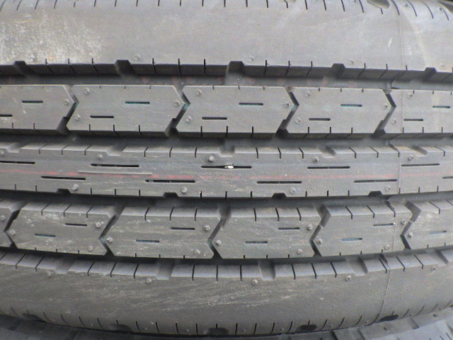 ★条件付き送料無料 【195/75R15 109/107L LT】★新車外し 10分山程度★BRIDGESTONE ブリヂストン R202★2022年★6本★管TS_画像3