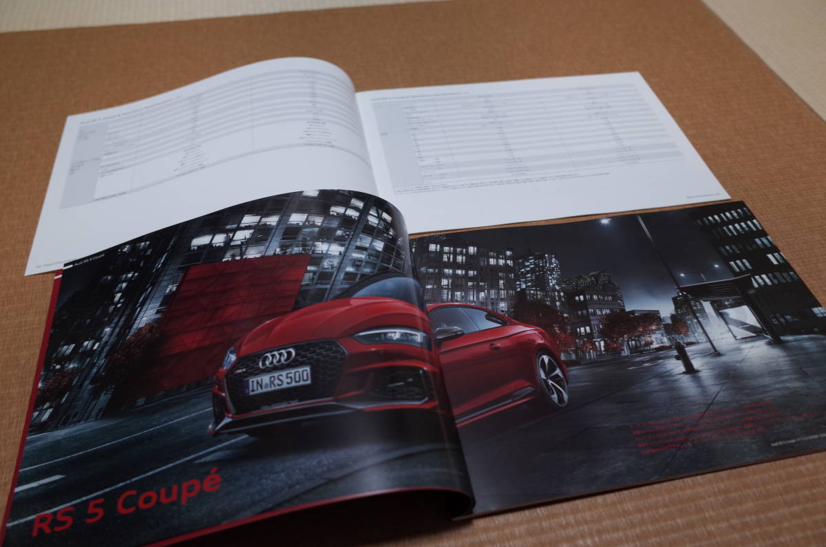 アウディ RS 5 RS5 クーペ スポーツバック 本カタログ 2019.8版 データインフォメーションカタログ付き_画像2