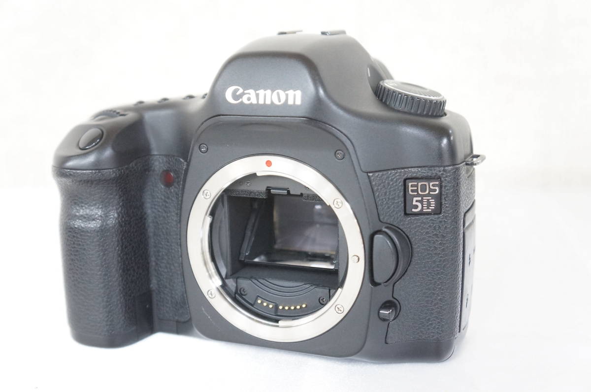 Canon キャノン EOS 5D ボディ デジタルカメラ BG-E4 バッテリーグリップ 2点セット 0601138011_画像2