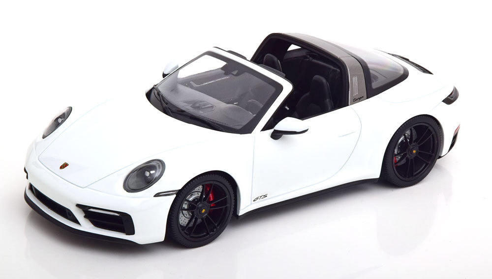 minichmaps 1/18 Porsche 911 (992) Targa 4 GTS 2021 white　ポルシェ　ミニチャンプス_画像1