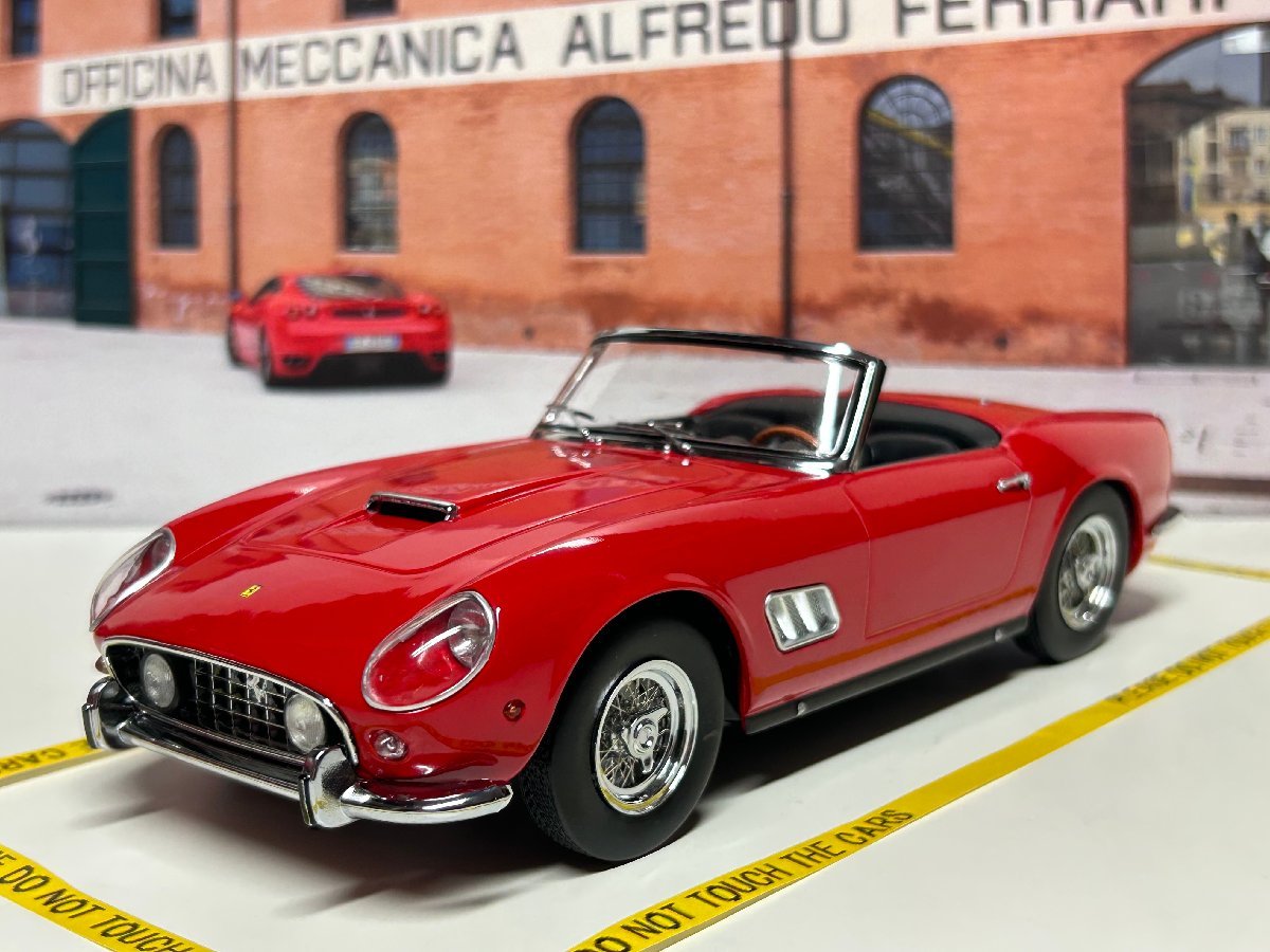 KK scale 1/18 Ferrari 250 GT California Spuder 1960 EU　レッド　ダイキャスト製　フェラーリ