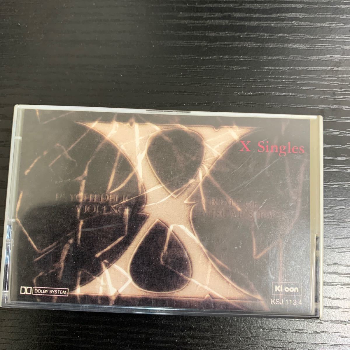 輸入盤　X Japan カセットテープ Singles シングルズ Yoshiki hide 紅 T-Rex endless rain エックス・ジャパン　ベストアルバム　_画像1