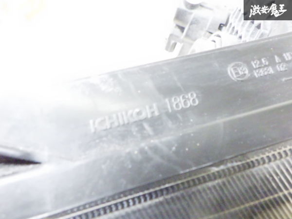 日産 純正 E12 ノート 前期 ハロゲン ヘッドライト ヘッドランプ 右 右側 運転席 ICHIKOH 1868 即納_画像9