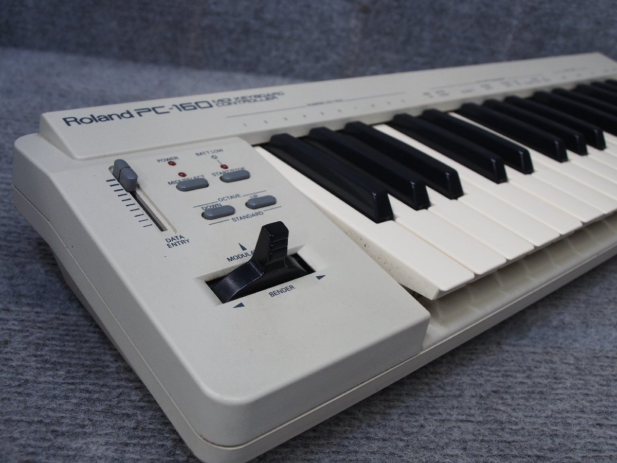 Roland MIDI キーボード PC-160 電源アダプタ MIDIケーブル付 通電確認済 ジャンク B50396_画像3