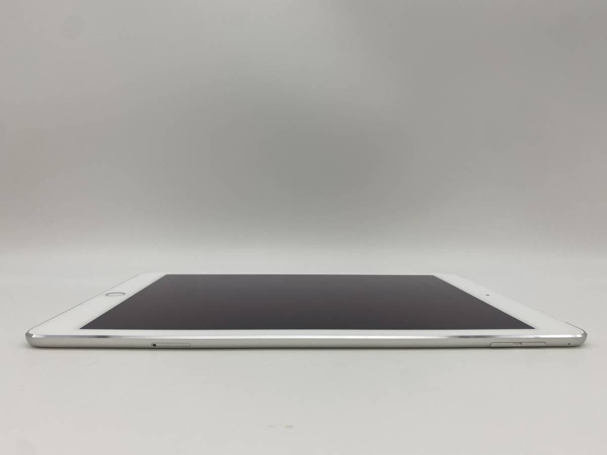 011☆美品☆iPad Air 2 /16GB シルバー/Wi-Fi＋セルラー-