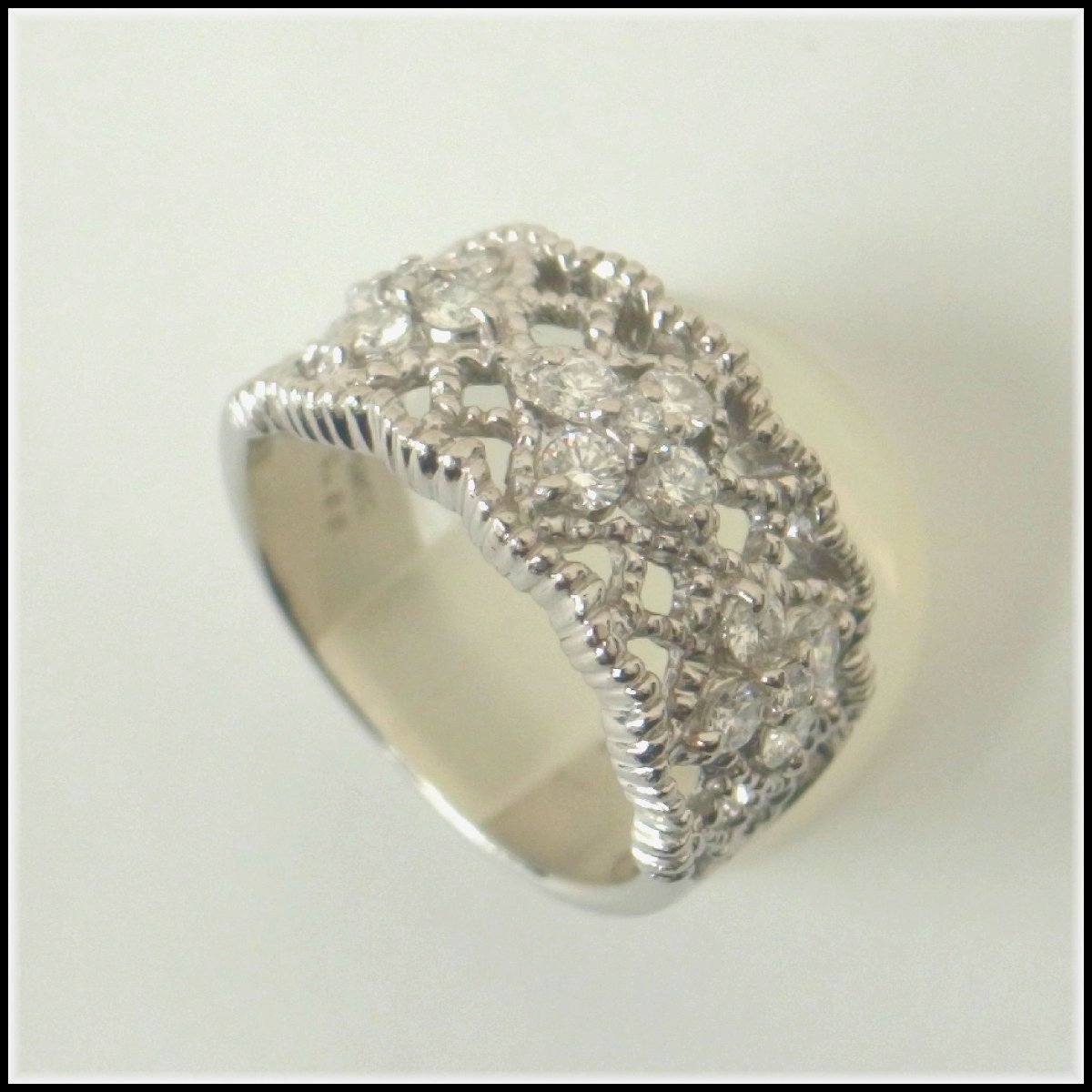 独特の上品 1204T 【本物保証】 PT900 ダイヤモンド 0.56ct リング 10号 10.2g 研磨仕上げ済み プラチナ台
