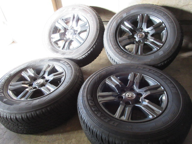 トヨタ GUN125 ハイラックス 純正 (GM) (17x7,5+30 6H/139,7) バリ溝(DUNLOP GRANDTREK AT/2022) 265/65R17 サーフ ランクル プラド 他にも_画像1