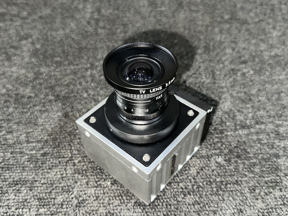 269●〇 Gigimo ハイスピードカメラ VCC-H1600 本体 & 3.5mm 1：1.6mm レンズ付き 〇●_画像6