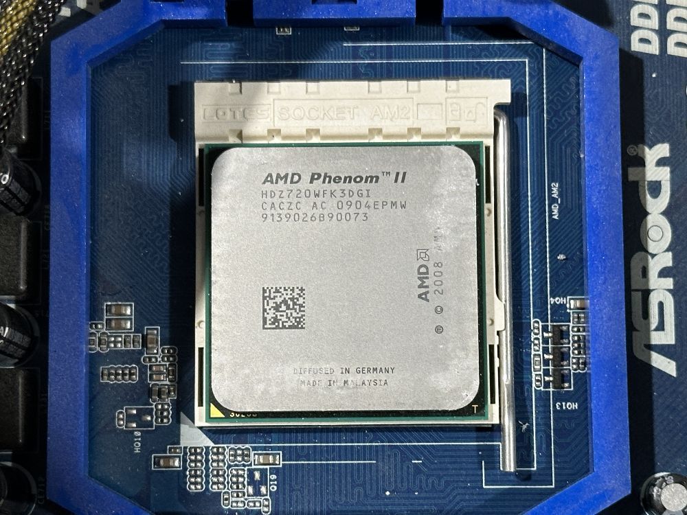 307●〇 AMD Phenom II X3 / メモリ2枚 チューナー 等 ANTECケース 自作パソコンなどに 〇●_画像2