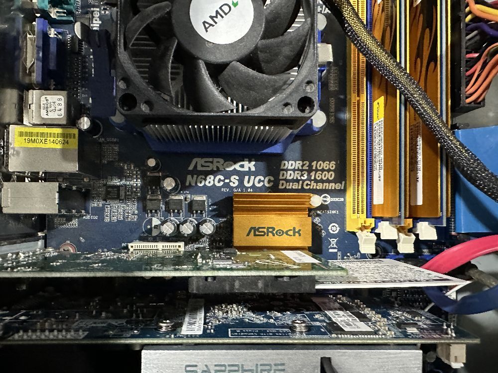 307●〇 AMD Phenom II X3 / メモリ2枚 チューナー 等 ANTECケース 自作パソコンなどに 〇●_画像5